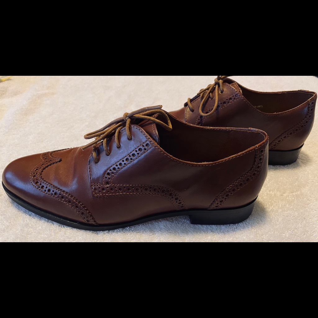 Almost Brand New High Quality Shoes By Cole Haan  Box 57
